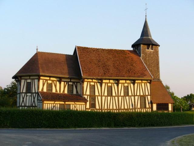 Chambres d'hôtes Le Gilliard Chavanges Exterior foto